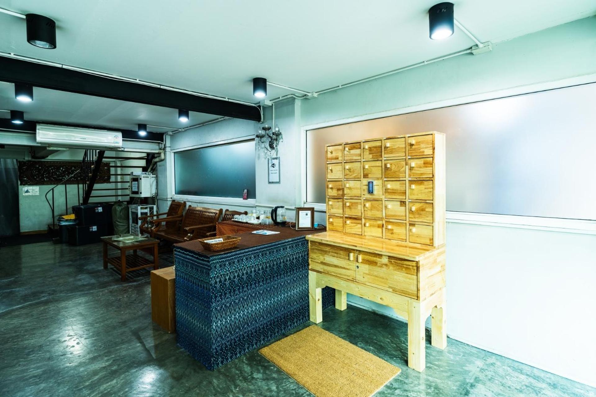 โกอินน์ ตรอกข้าวสาร Go Inn Khaosan Road Bangkok Exterior photo
